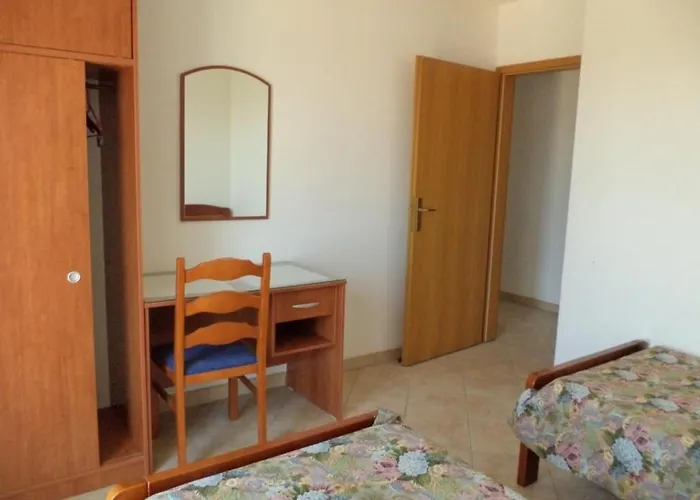 Apartamento Mit Balkon- Fuer Fuenf Personen By Interhome